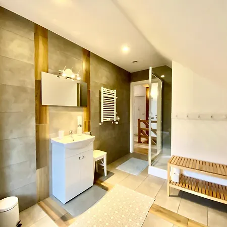 Дом отдыха Pod Snieznikiem *